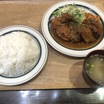 キッチン あずま - チキンソテーガーリックソース　1,000円
      　（ライス＆みそ汁付き）