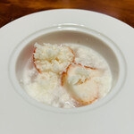 馳走西健一 - 桃薫苺(焼津で作っている農家は1軒だけ)