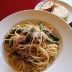 マーノエマーノ - イタリアハムとインゲンのスパゲティ(塩味)