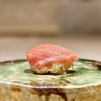 鮨 四心 - 大トロ