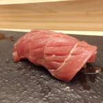 鮨処 凜 - まぐろ中とろ