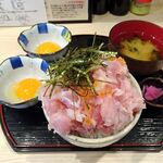 Gyoshouya - たっぷり海鮮みぞれ丼1,500円