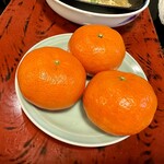 ぼたん - みかんじゃなくてオレンジだそうな