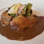 ベージュ アラン・デュカス 東京 - 