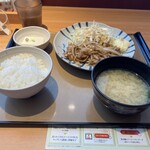 やよい軒 - 料理写真: