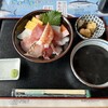 名護漁港水産物直販所（食堂） - 料理写真:海鮮丼・イカスミ汁セット　¥1,600