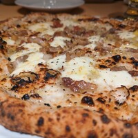 カンブーザ - レモンのピザ