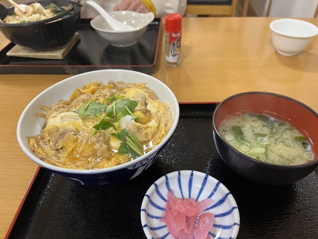 貝の沢温泉 食堂 四ツ小屋｜秋田・温泉食堂で郷土料理を堪能