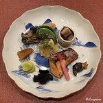 御料理 寺沢 - 牡蠣のおかき揚げ､屈み､海鼠の茶ぶり､鮟鱇の肝のてっぱい､自家製の唐墨､蚕豆､香茸､桜鱒の塩糀焼､薑､鮑の肝焼