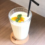 庭cafe443 in Todoroki - マンゴースムージー
