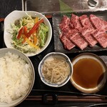 焼肉 肉秀 - 