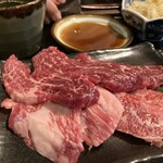 焼肉 肉秀 - 