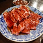 焼肉ホルモン 火拳 - 