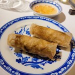 Mandarin - 蟹と豚の揚げ春巻き