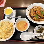 湖陽樹 - 酢豚定食（炒飯）