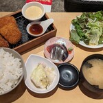 魚とワインはなたれThe Fishand Oysters - 