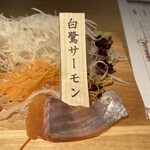 Jiza Kana Taishuusakaba Kimpachi - 地魚刺身7種盛り（白鷺サーモン）