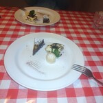OSTERIA NAKANO - ドルチェ　お任せで　ティラミス、りんごのシャーベット、チョコレートケーキ　松の実が良いアクセントでした