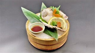 Kaisen Kushiyaki Manten - 隠岐の島産　岩牡蠣