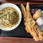 Meigen - うどん小（1玉）280円＋ゲソ160円＋いなり140円＋おにぎり130円