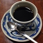 民宿しらい - 食後のバス待ちのコーヒー