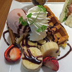 京橋千疋屋 フルーツパーラー - ワッフル