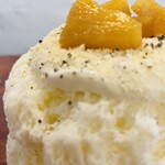 こひる庵 - カラメリゼパインがとろ甘っ♡ 中にもたっぷり入ってます‼︎