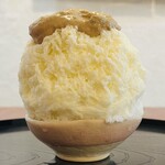 こひる庵 - 味見氷　豆コーヒー　200円という破格‼︎ 左に傾いててなんか可愛い♡