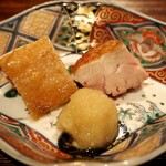 薪鳥新神戸 - 高坂鶏 もも肉 & ふくらはぎ