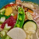 Yasai To Sake Sprout - 15種類の野菜たっぷり