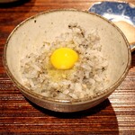 薪鳥新神戸 - 薪そぼろご飯 + うずらの卵