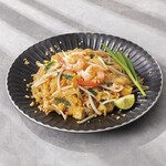 shrimp pad thai