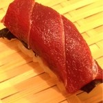 五金 - お任せ握り〜マグロ漬け