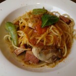 シエスタ ヤマノテ - 牡蠣のクリームパスタ、アーリオオーリオ
