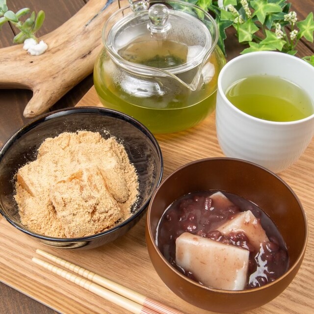 モルトカフェ CAFE MOTITO - Kushida Shrine/Cafe | Tabelog