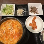 KOREAN DINING 長寿韓酒房 - 