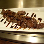 Vin樹亭 - 「砂ずり」の好きな人には嬉しい鴨のずりですよ、