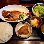 ととしぐれ - 201401 金目鯛煮付け定食1010円