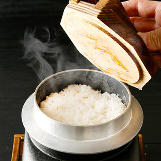 쌀은 모두 홋카이도산 「나나츠보시」를 사용