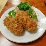 大衆割烹 出羽 - グラタンコロッケ550円