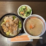 ヌーベル クアトロ - 平日限定ランチ@890円　コーヒー付