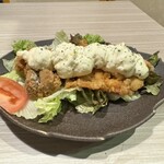 炭火焼鳥専門 全席個室居酒屋 吟八 - 自家製南蛮チキン