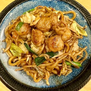 Kokura specialty fried udon! At [39 Lunch] you can enjoy offal with offal.