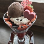 ストロベリーカフェ ルアナ - ２・３月限定