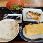 Machikadoya - 焼き魚とだし玉子焼きの朝定食