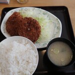 キッチンオトボケ - メンチカツ定食