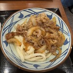 丸亀製麺 - 肉ぶっかけうどん（冷）