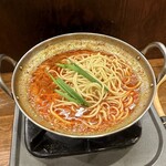 動物園前もつ鍋屋 - 