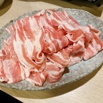 Hakata Motsu Nabe Bumbuku - 上州豚の鍋のお肉。美味しそうな見た目で、そして予想を裏切らず美味しかったです！