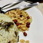 トゥゲチン - 豆のお菓子みたいなおかず